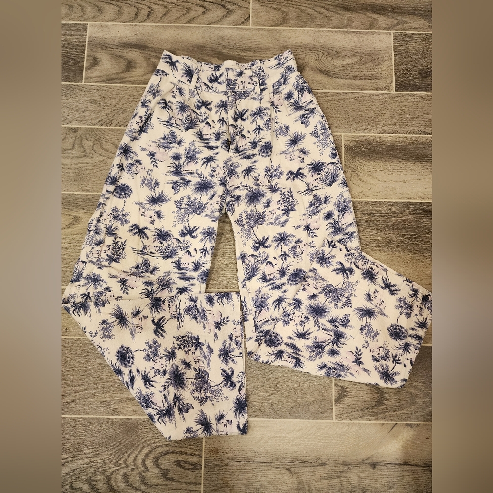 Abercrombie & Fitch Linen pants
